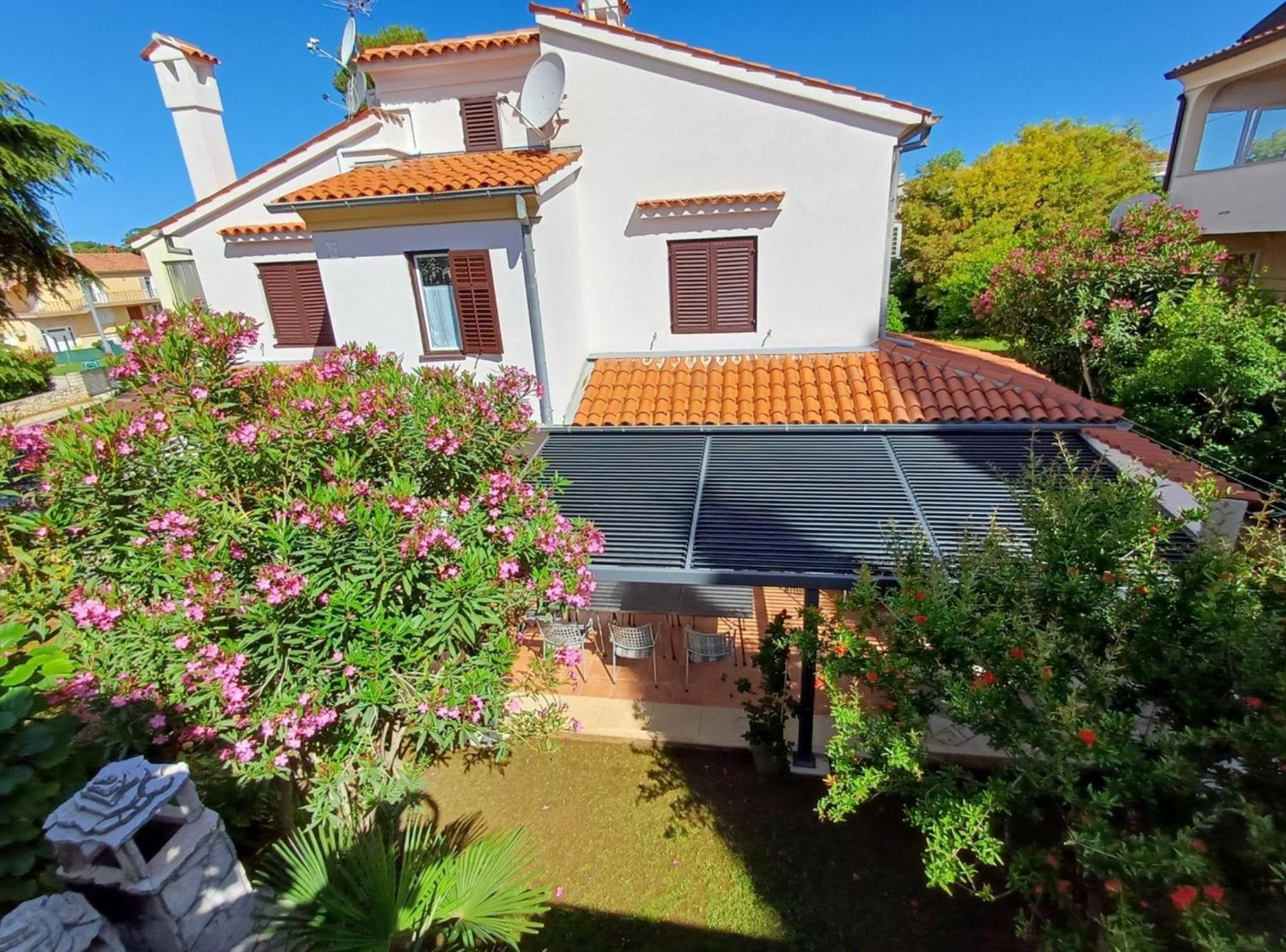 Holiday home Sunny Street *